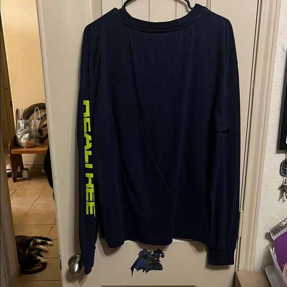 Realtree Black and Green XXL Long Sleeve Shirt - Picture 5 of 5